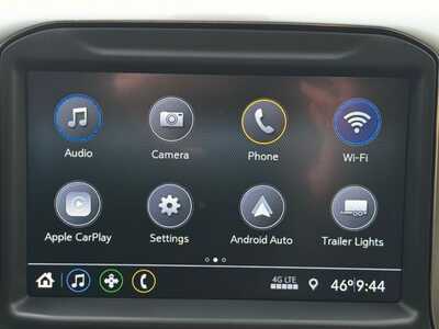 2022 Chevrolet 1500 Crew Cab, $37290. Photo 3