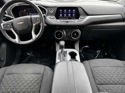 2022 Chevrolet Blazer, $24399. Photo 9