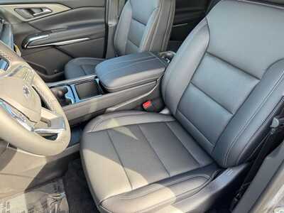 2026 Chevrolet Traverse, $47805.0. Photo 5
