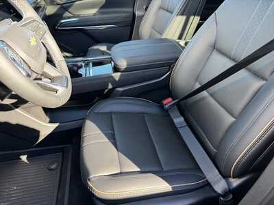 2026 Chevrolet Traverse, $59515.0. Photo 5