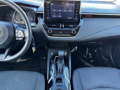 2020 Toyota Corolla, $14999. Photo 2