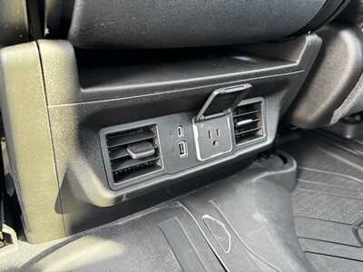 2026 Chevrolet 1500 Crew Cab, $48300.0. Photo 7