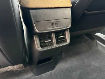 2025 Chevrolet Equinox, $32499. Photo 7