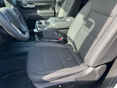 2026 Chevrolet 1500 Crew Cab, $55669.0. Photo 5