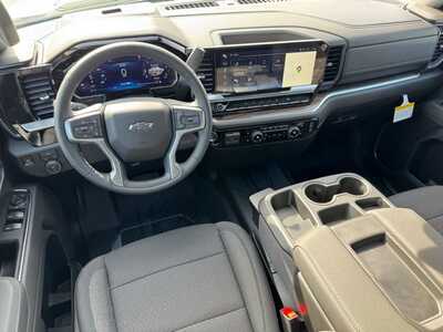 2026 Chevrolet 1500 Crew Cab, $55669.0. Photo 8