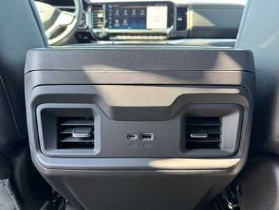 2026 Chevrolet 1500 Crew Cab, $69315. Photo 7