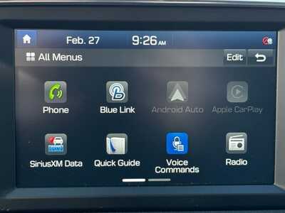 2020 Hyundai Santa Fe, $16990. Photo 3