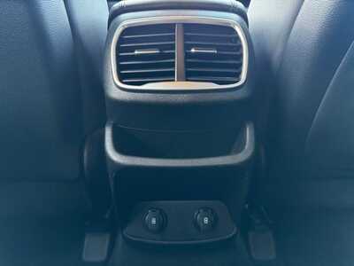 2020 Hyundai Santa Fe, $16990. Photo 7