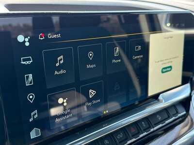 2026 Chevrolet 1500 Crew Cab, $52813.0. Photo 3