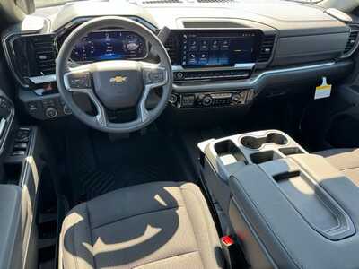 2026 Chevrolet 1500 Crew Cab, $52813.0. Photo 7