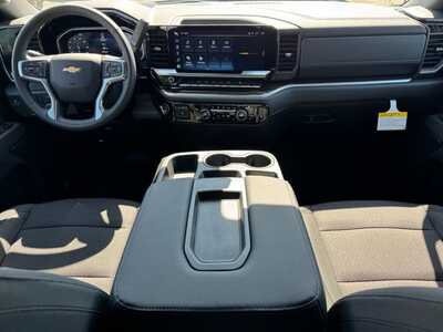 2026 Chevrolet 1500 Crew Cab, $52813.0. Photo 8