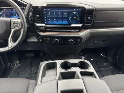 2024 Chevrolet 1500 Crew Cab, $43499. Photo 2