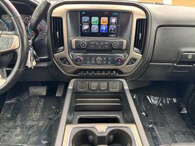 2019 GMC 2500 Crew Cab, $43499. Photo 2