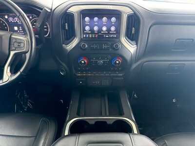 2020 Chevrolet 1500 Crew Cab, $37499. Photo 2