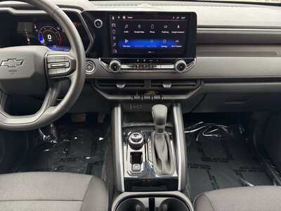 2023 Chevrolet Colorado, $0. Photo 2