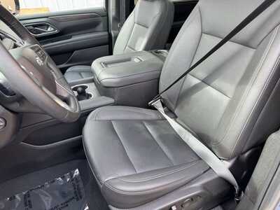 2024 Chevrolet Suburban, $67499. Photo 5