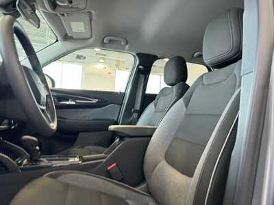 2025 Chevrolet TrailBlazer, $22499. Photo 9