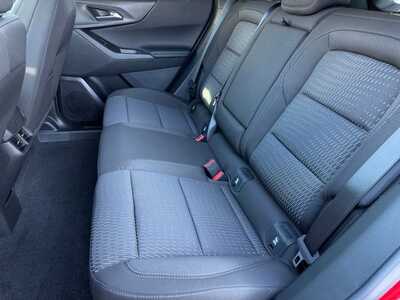 2026 Chevrolet Equinox, $33235. Photo 6