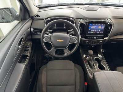 2021 Chevrolet Traverse, $24880. Photo 7