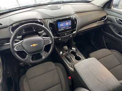 2021 Chevrolet Traverse, $24880. Photo 8