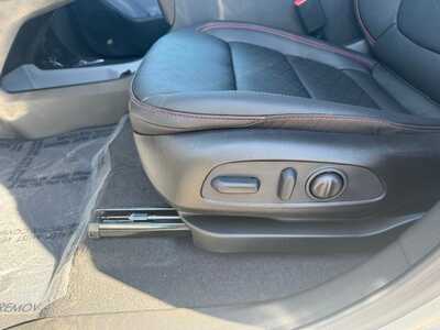 2027 Chevrolet Bolt EV, $35685.0. Photo 5