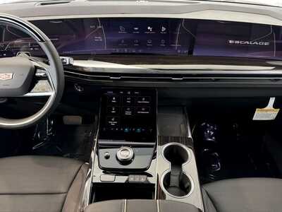 2026 Cadillac Escalade, $112535.0. Photo 2