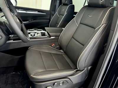2026 Cadillac Escalade, $112535.0. Photo 5
