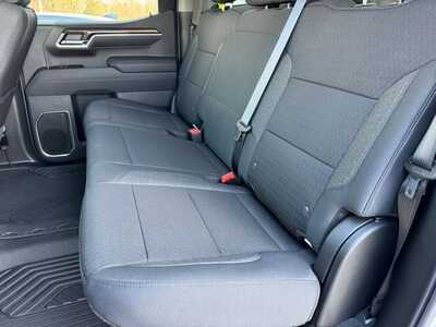 2026 Chevrolet 1500 Crew Cab, $52813.0. Photo 6