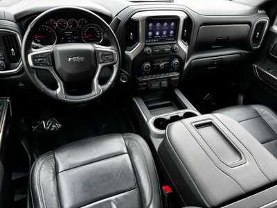 2020 Chevrolet 1500 Crew Cab, $37495. Photo 9