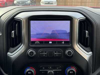 2020 Chevrolet 1500 Crew Cab, $30495. Photo 4