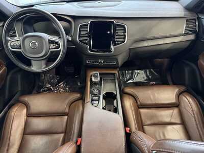 2021 Volvo XC90, $28995. Photo 7
