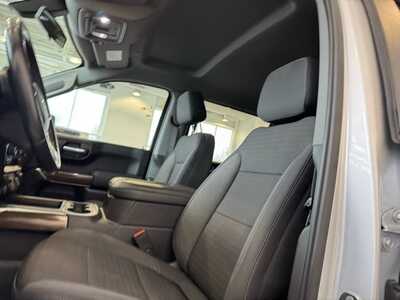 2021 Chevrolet 1500 Crew Cab, $34495. Photo 9