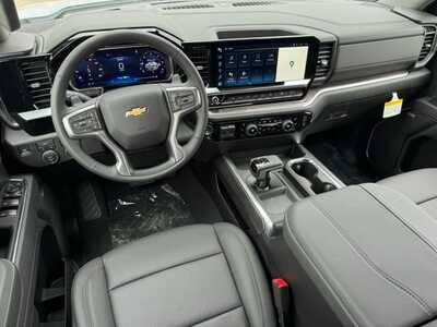 2026 Chevrolet 1500 Crew Cab, $61385. Photo 8