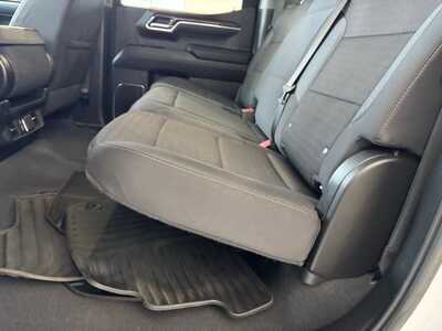 2025 Chevrolet 1500 Crew Cab, $42295. Photo 10