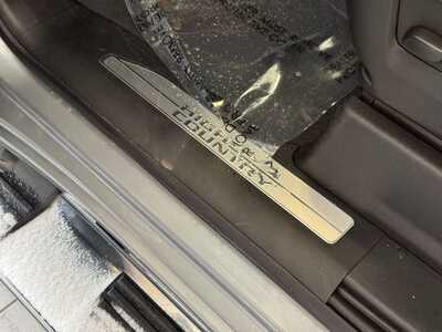 2025 Chevrolet 1500 Crew Cab, $56995. Photo 10