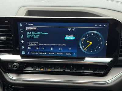 2025 Chevrolet 1500 Crew Cab, $56995. Photo 3