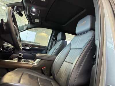 2025 Chevrolet 1500 Crew Cab, $56995. Photo 9