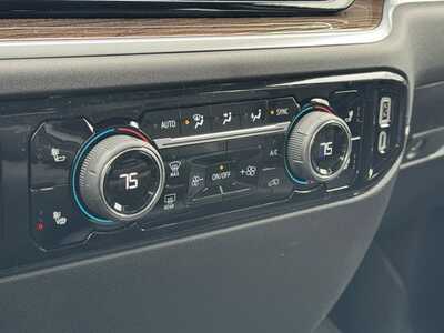 2026 Chevrolet 3500 Crew Cab, $72510.0. Photo 11