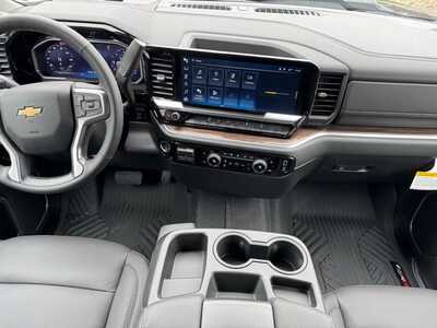 2026 Chevrolet 3500 Crew Cab, $72510.0. Photo 2