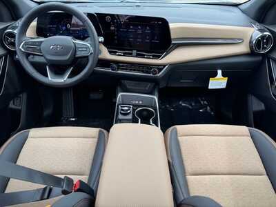 2026 Chevrolet Equinox, $39985. Photo 11