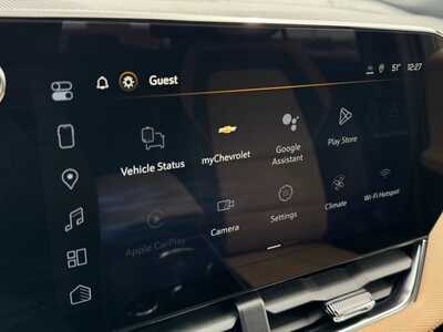 2026 Chevrolet Equinox, $39985. Photo 3