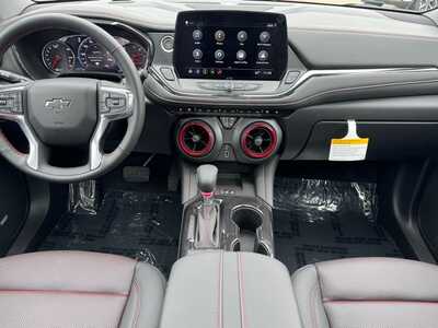 2026 Chevrolet Blazer, $50585.0. Photo 2