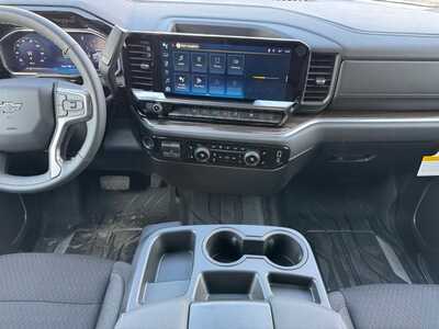 2026 Chevrolet 1500 Crew Cab, $49665.0. Photo 2