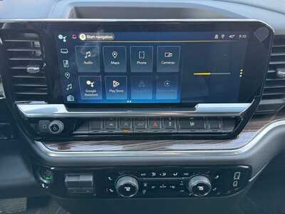 2026 Chevrolet 1500 Crew Cab, $49665.0. Photo 9