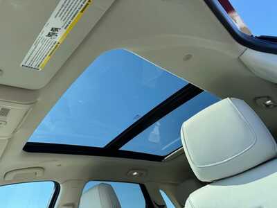 2023 Cadillac XT5, $31974. Photo 10