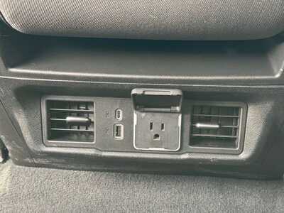 2025 Chevrolet 1500 Crew Cab, $39890. Photo 7