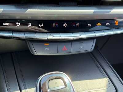 2025 Cadillac XT4, $31974. Photo 12