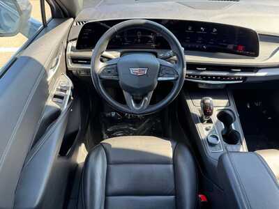 2025 Cadillac XT4, $31974. Photo 5