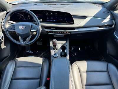 2025 Cadillac XT4, $31974. Photo 7