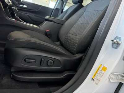 2020 Chevrolet Equinox, $16999. Photo 8
